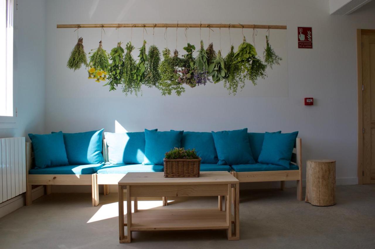 Entheos Hostel Lerin Exterior foto